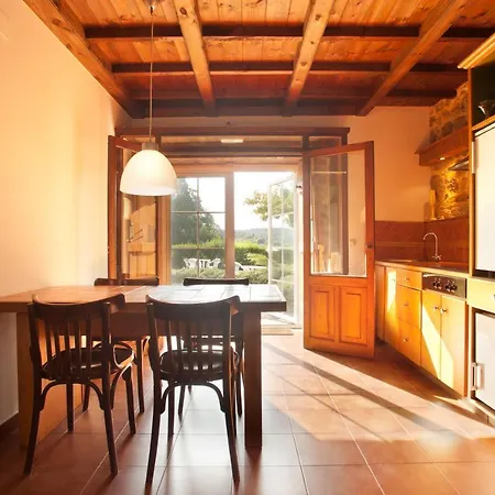 Apartmán Campos De Vilance Y Casa Rural
